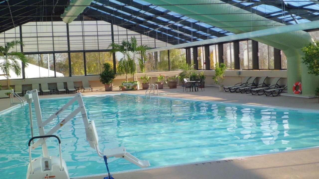 Illinois Beach Resort & Conf. Center; Best Western Premier Collection Zion Екстер'єр фото