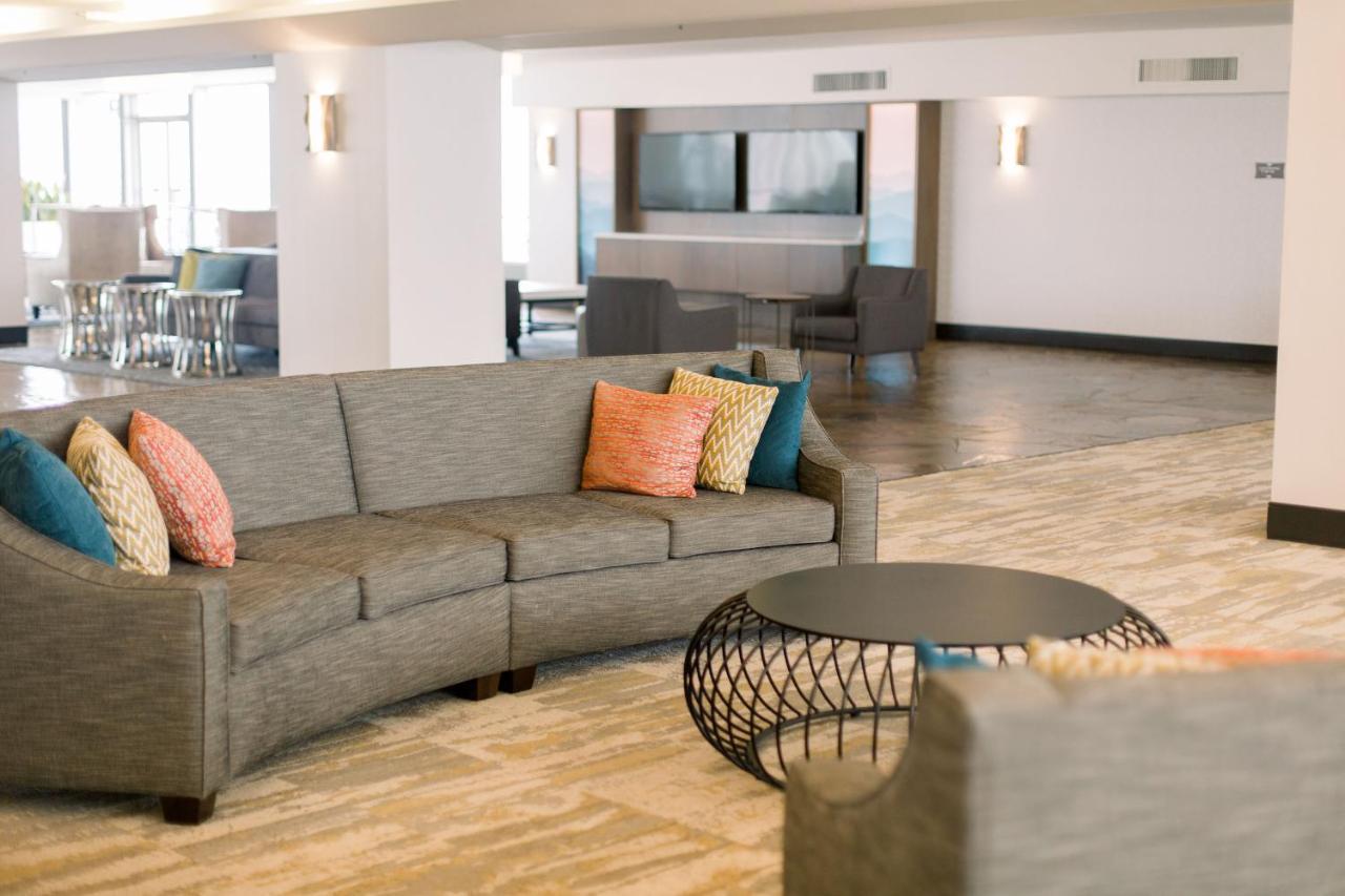 Illinois Beach Resort & Conf. Center; Best Western Premier Collection Zion Екстер'єр фото